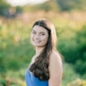 Meet your Posher, Julia